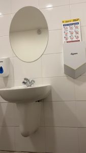 tiling around sink